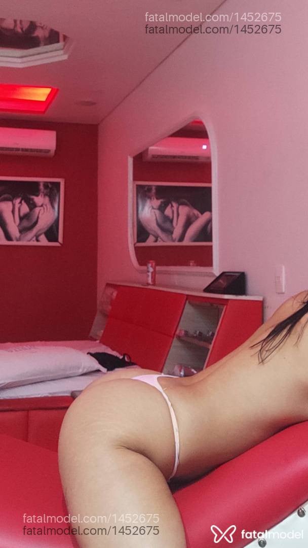 Acompanhante mulher morena (o) de olhos pretos em Navegantes - Stefany