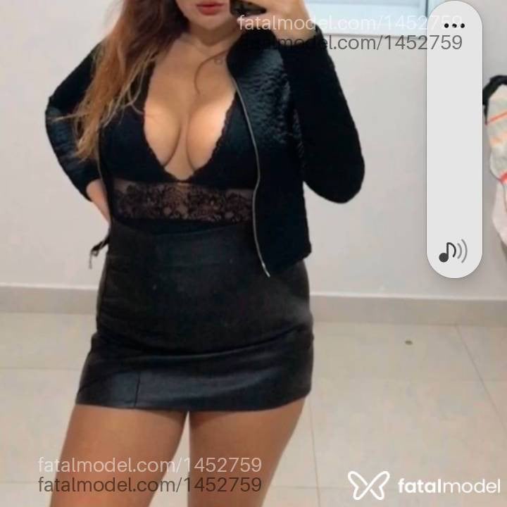 Acompanhante mulher ruiva (o) de olhos castanhos - Melissa