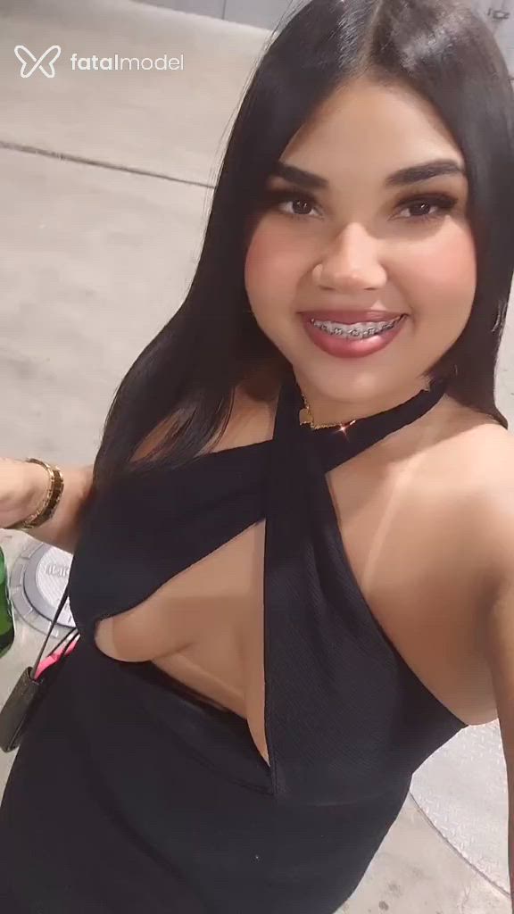 Acompanhante mulher morena (o) de olhos castanhos em Teixeira de Freitas Acompanhante mulher morena (o) de olhos castanhos em Teixeira de Freitas - Nicole Ribeiro