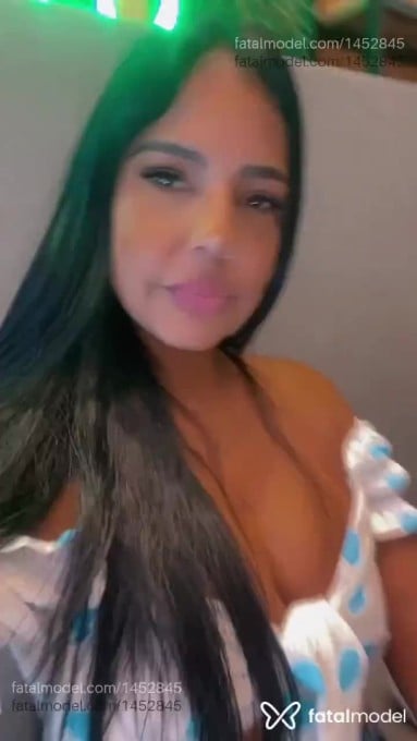 Acompanhante mulher morena (o) de olhos castanhos em Florianópolis Acompanhante mulher morena (o) de olhos castanhos em Florianópolis - Brenda Gurgel