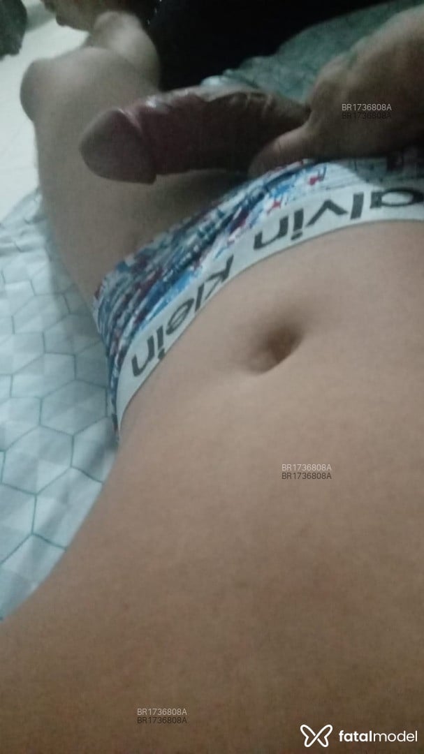 Acompanhante homem morena (o) de olhos castanhos em Blumenau Acompanhante homem morena (o) de olhos castanhos em Blumenau - Douglas bintercut