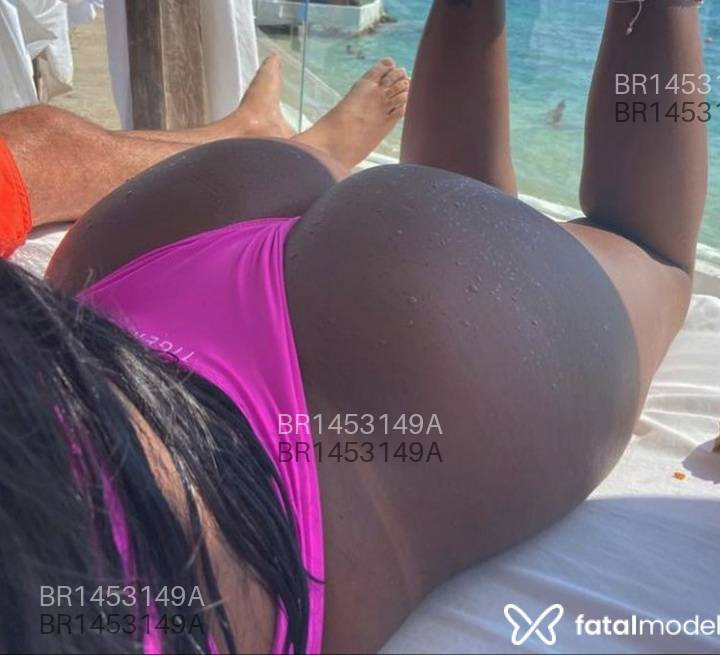 Acompanhante mulher com cabelo castanho de olhos castanhos em Santo Antônio de Pádua Acompanhante mulher com cabelo castanho de olhos castanhos em Santo Antônio de Pádua - Yara Novidade