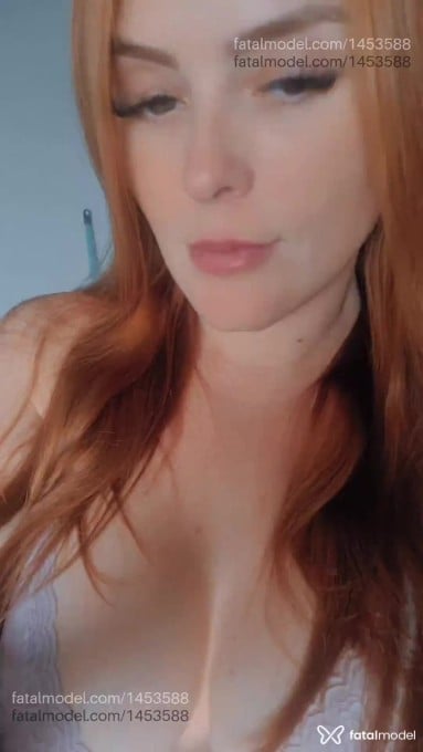 Acompanhante mulher ruiva (o) de olhos verdes em Cachoeirinha - Carol Pushmann