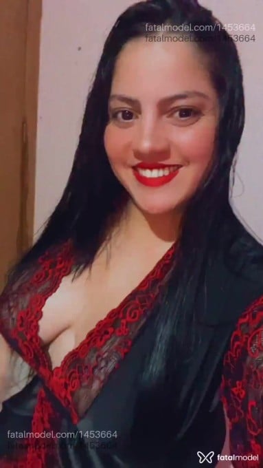 Acompanhante mulher morena (o) de olhos pretos - Melina Acompanhante mulher morena (o) de olhos pretos - Melina