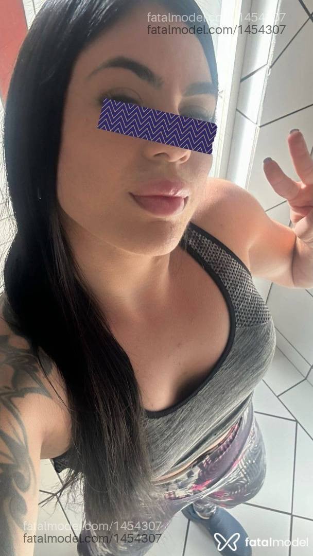 Acompanhante mulher morena (o) de olhos pretos em Guaporé - Mayara
