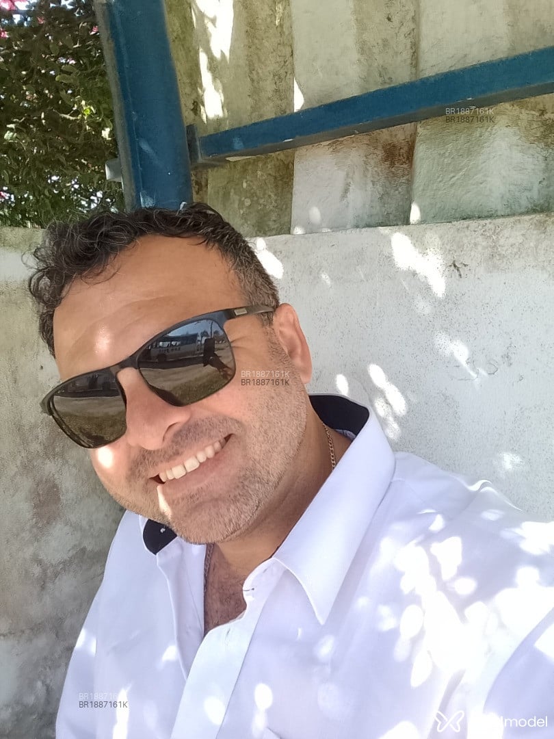 Acompanhante homem morena (o) de olhos castanhos em Tramandaí Acompanhante homem morena (o) de olhos castanhos em Tramandaí - Rafael