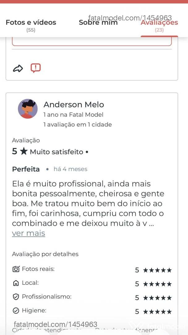 Acompanhante mulher morena (o) de olhos castanhos - Barbara Magalhaes