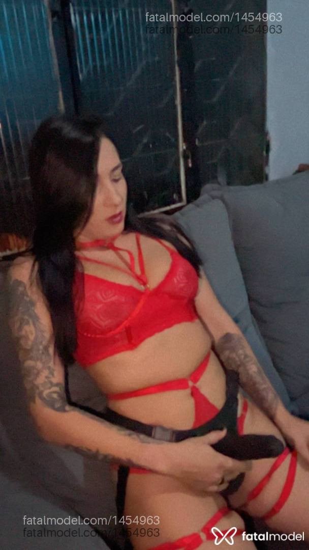 Acompanhante mulher morena (o) de olhos castanhos em Pouso Alegre - Barbara Magalhaes