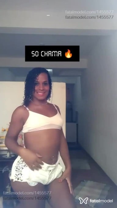 Acompanhante mulher trans morena (o) de olhos pretos em São Gotardo - Brenda campos