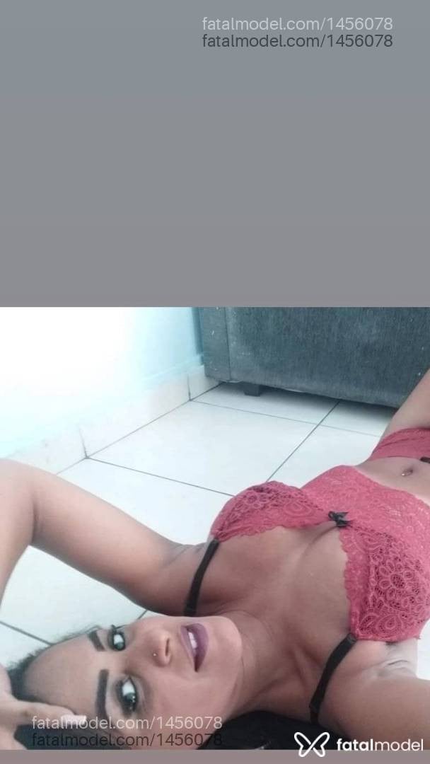 Acompanhante mulher morena (o) de olhos castanhos - Lorena Oliveira