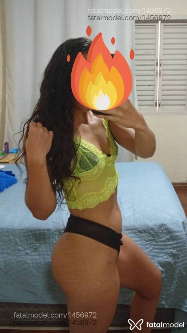 Acompanhante mulher com cabelo castanho de olhos castanhos em Formiga - Jade Albuquerque