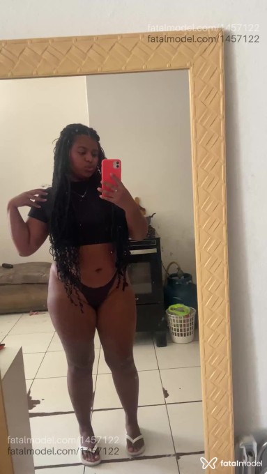 Acompanhante mulher morena (o) de olhos pretos - Camila Acompanhante mulher morena (o) de olhos pretos - Camila