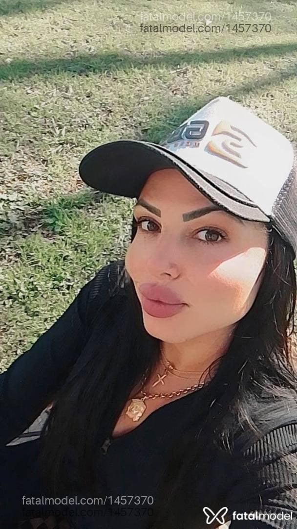Acompanhante mulher morena (o) de olhos castanhos em Canoinhas - Moranguinhos