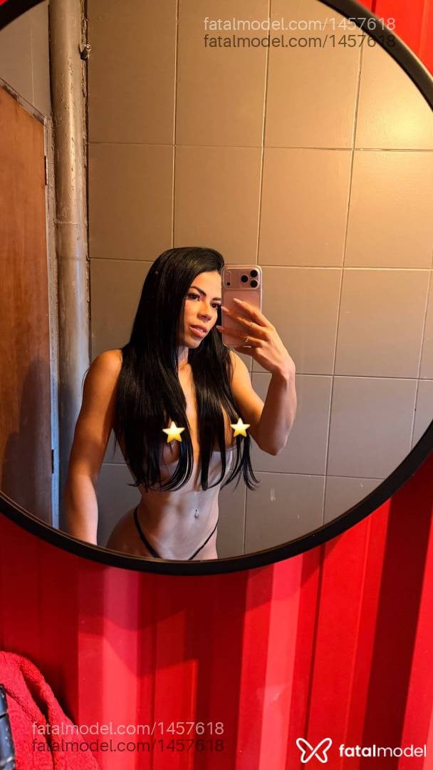 Acompanhante mulher morena (o) de olhos castanhos em Farroupilha - Amanda Munné
