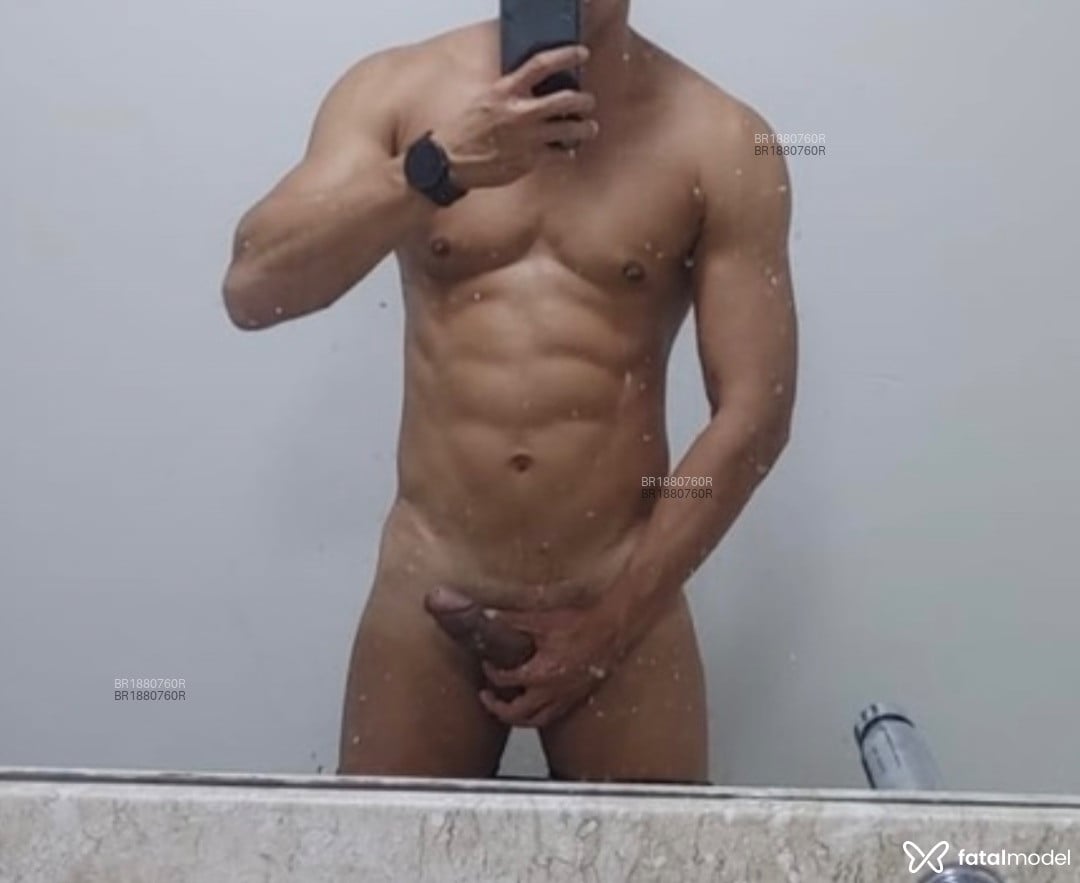 Acompanhante homem morena (o) de olhos castanhos em Fortaleza - Ulysses