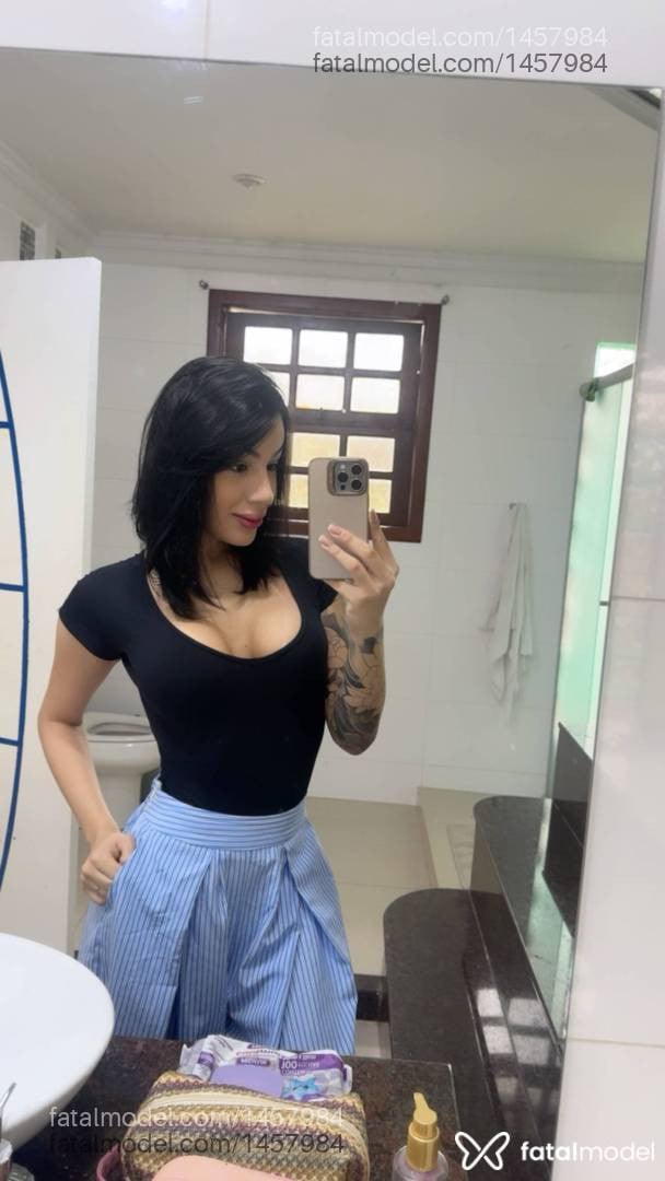 Acompanhante travesti morena (o) de olhos castanhos - Dandara