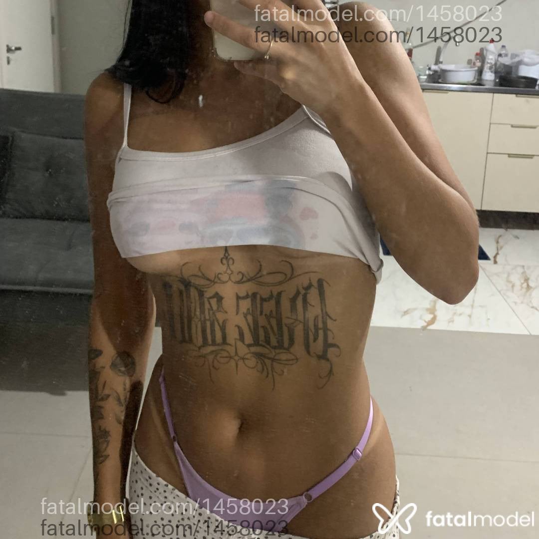 Acompanhante mulher morena (o) de olhos castanhos em São Leopoldo - Yasmin Duarte