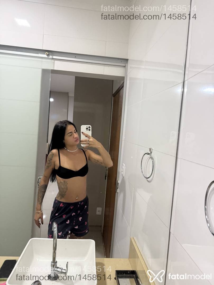 Acompanhante mulher morena (o) de olhos castanhos em Passos Acompanhante mulher morena (o) de olhos castanhos em Passos - Bruna