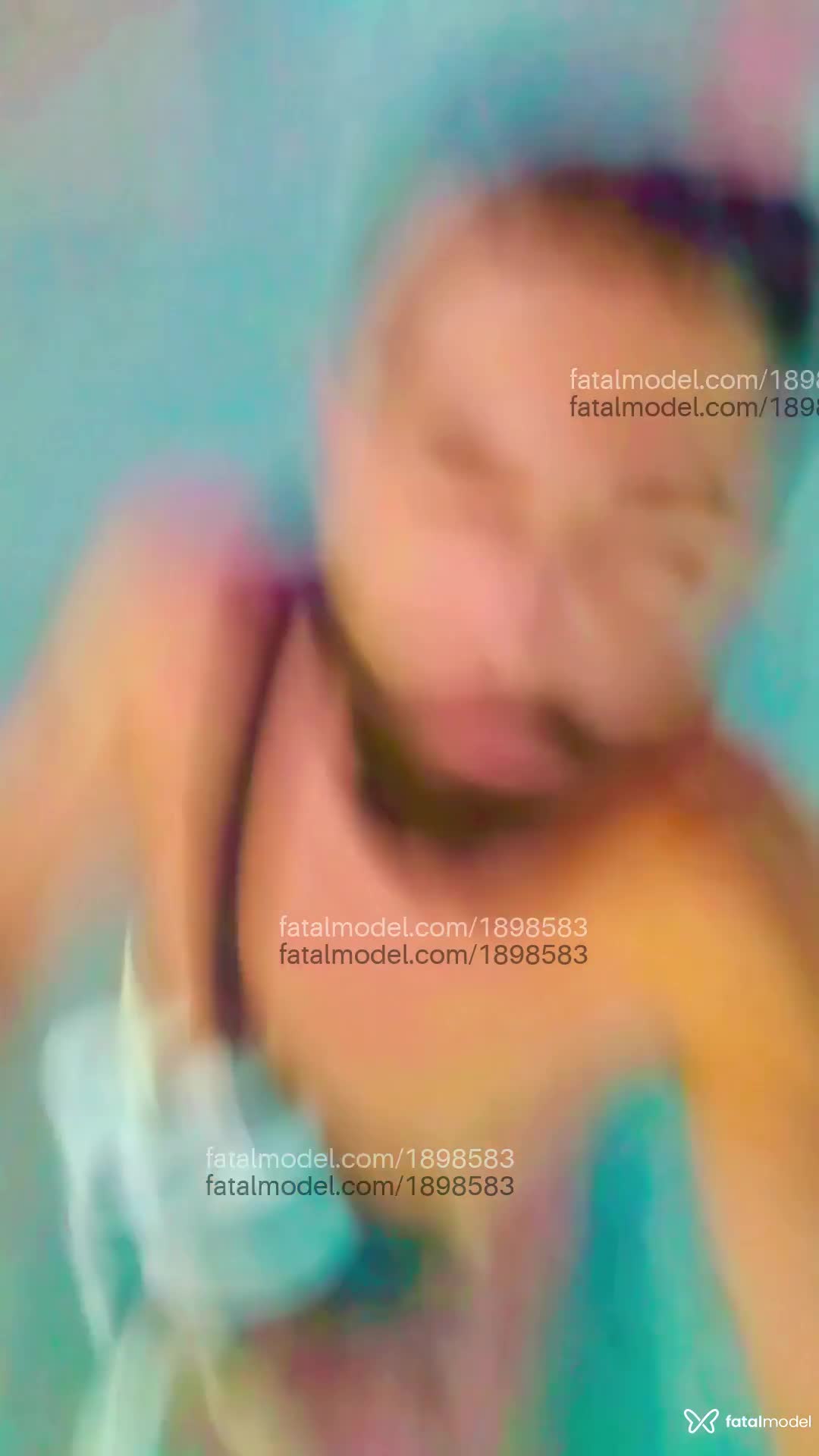 Acompanhante homem com cabelo castanho de olhos castanhos em Virtual Acompanhante homem com cabelo castanho de olhos castanhos em Virtual - Sheike sk