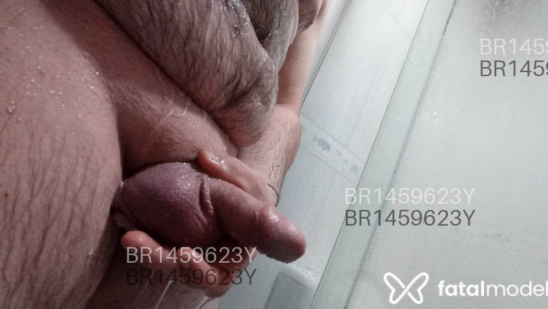 Acompanhante homem com cabelo castanho de olhos castanhos em Araranguá - Rafael