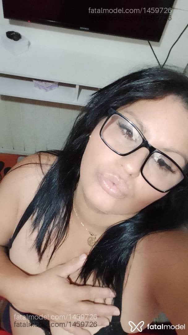 Acompanhante mulher morena (o) de olhos castanhos em Paranaguá - Avila