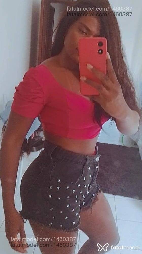 Acompanhante mulher morena (o) de olhos pretos - Bruna Cortez Acompanhante mulher morena (o) de olhos pretos - Bruna Cortez