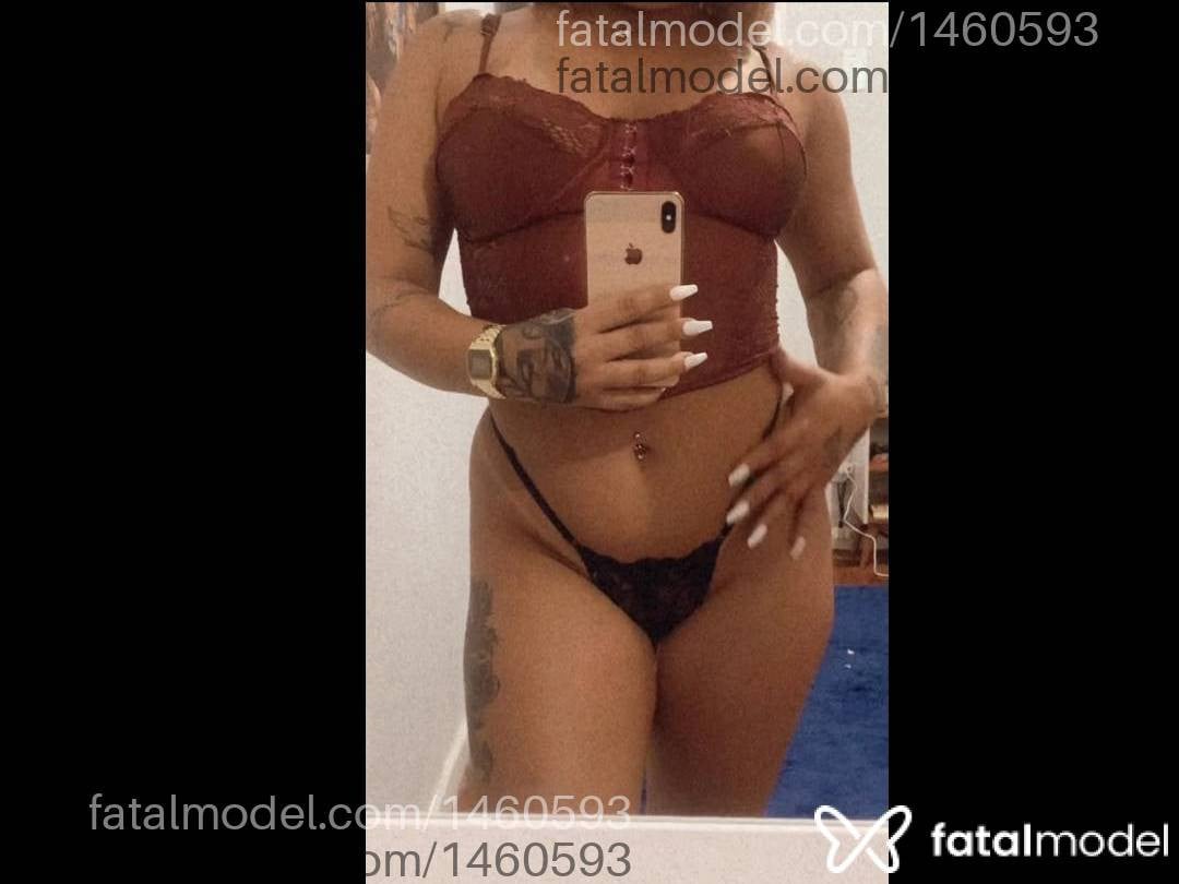 Acompanhante mulher loira (o) de olhos mel - Lais Vitoria