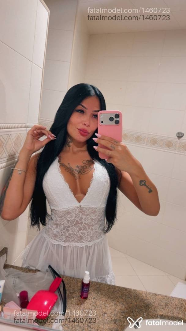 Acompanhante mulher morena (o) de olhos azuis em Poços de Caldas - Susii