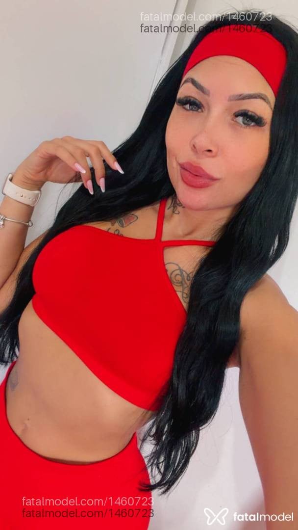 Acompanhante mulher morena (o) de olhos azuis em Poços de Caldas - Susii