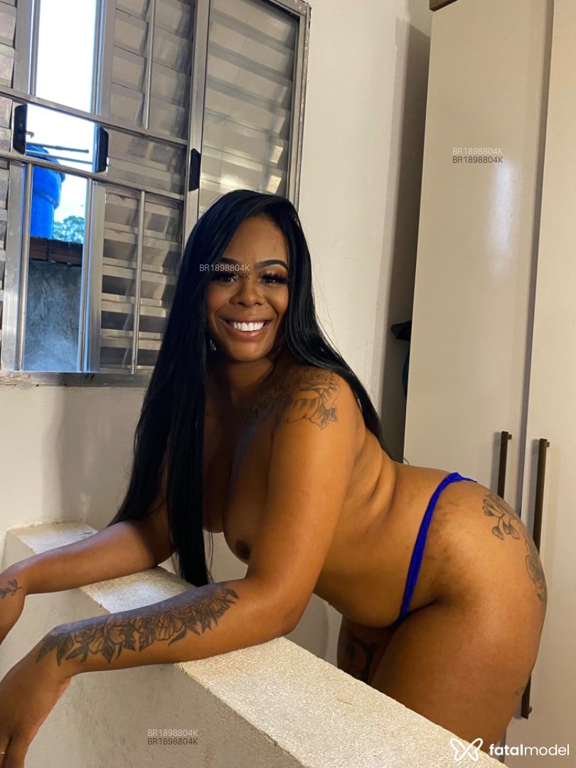 Acompanhante mulher morena (o) de olhos castanhos em São Paulo - Tauane