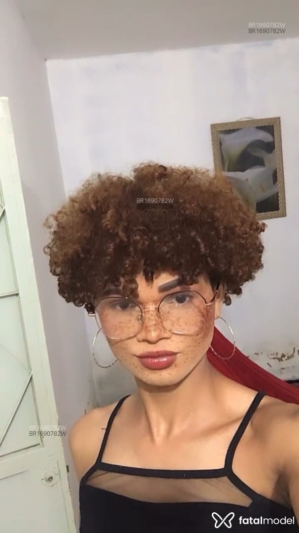 Acompanhante travesti morena (o) de olhos pretos em Iguatu Acompanhante travesti morena (o) de olhos pretos em Iguatu - Camilly