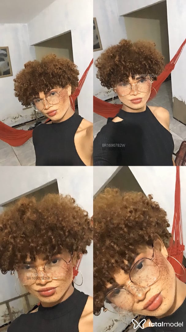 Acompanhante travesti morena (o) de olhos pretos em Iguatu Acompanhante travesti morena (o) de olhos pretos em Iguatu - Camilly