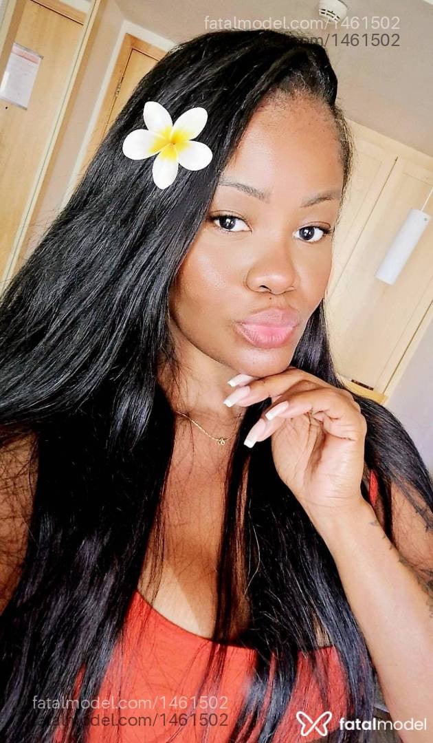 Acompanhante mulher com cabelo castanho de olhos pretos em Ribeirão Preto - Chandelly Aguiar