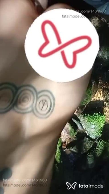 Acompanhante mulher morena (o) de olhos castanhos em Virtual - Natiroots