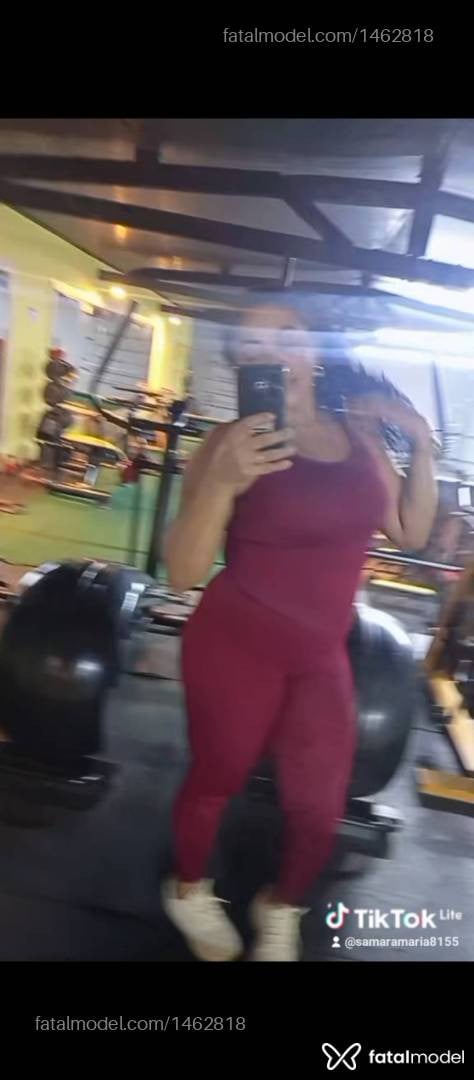 Acompanhante mulher morena (o) de olhos pretos - Lays Speace