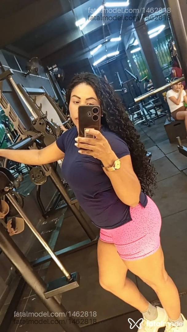 Acompanhante mulher morena (o) de olhos pretos - Lays Speace