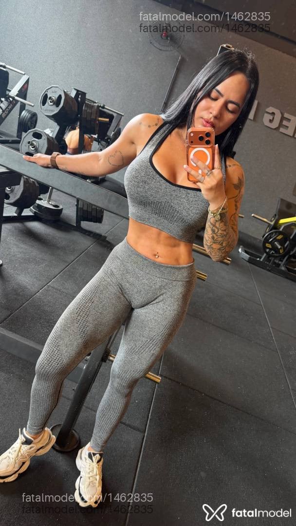 Acompanhante mulher morena (o) de olhos castanhos em Goiânia - Dannyhoot