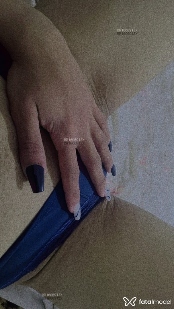 Acompanhante mulher trans com cabelo castanho de olhos castanhos em São José dos Campos - Sophia