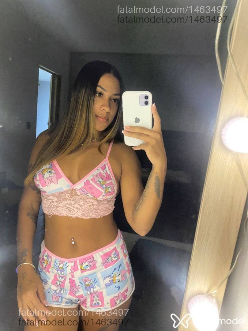 Acompanhante mulher com cabelo castanho de olhos castanhos em São João da Boa Vista - Melissa