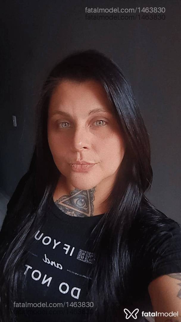 Acompanhante mulher ruiva (o) de olhos verdes - Pietra