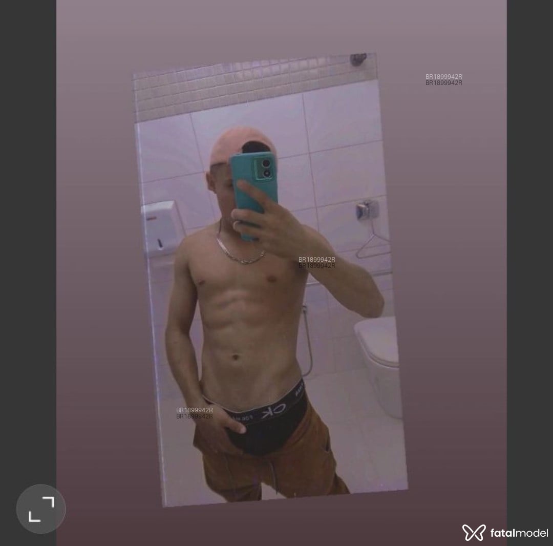 Acompanhante homem morena (o) de olhos castanhos em Goianira Acompanhante homem morena (o) de olhos castanhos em Goianira - Jplrms