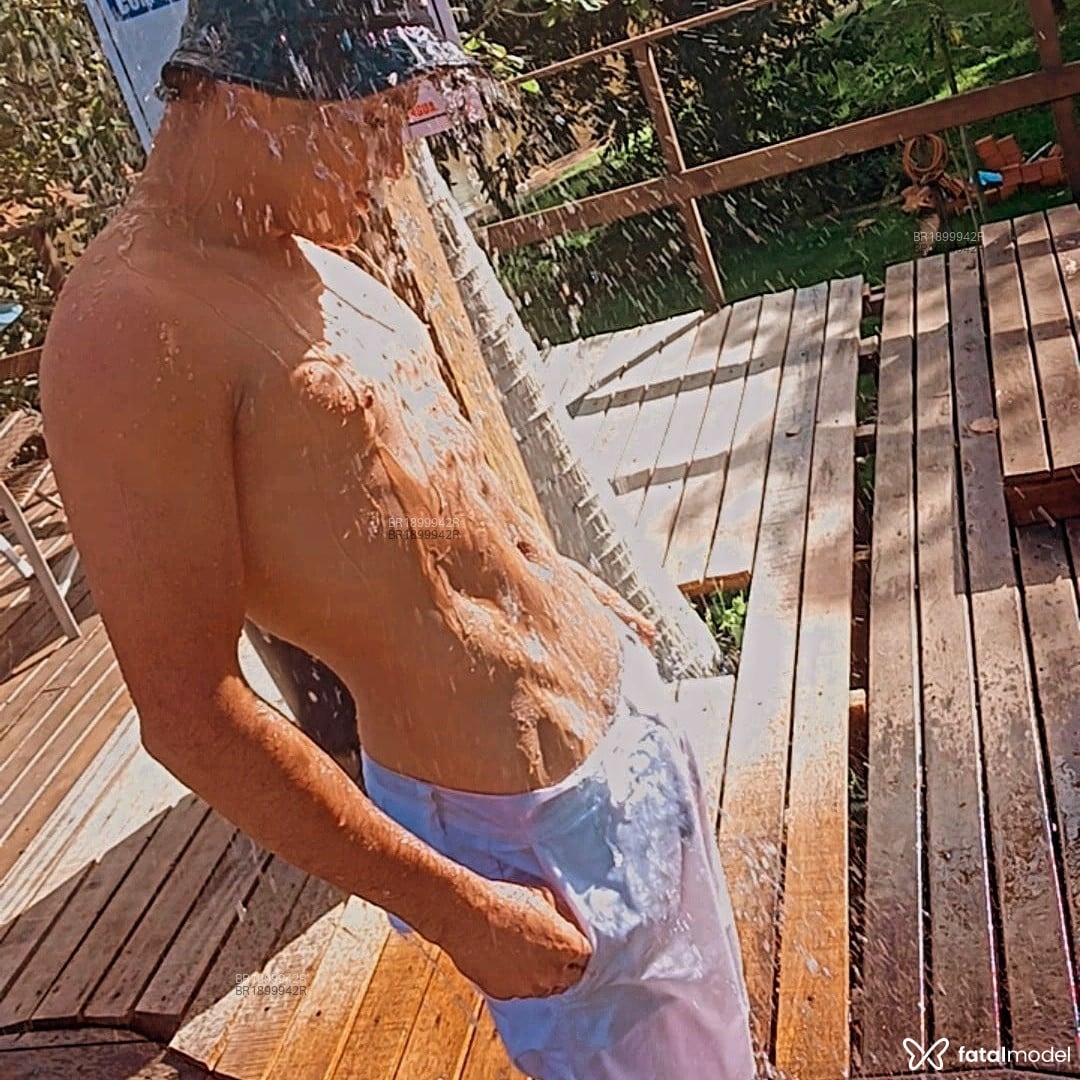 Acompanhante homem morena (o) de olhos castanhos em Goianira - Jplrms