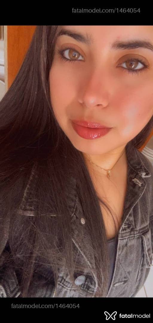 Acompanhante mulher com cabelo castanho de olhos castanhos - Nicolly