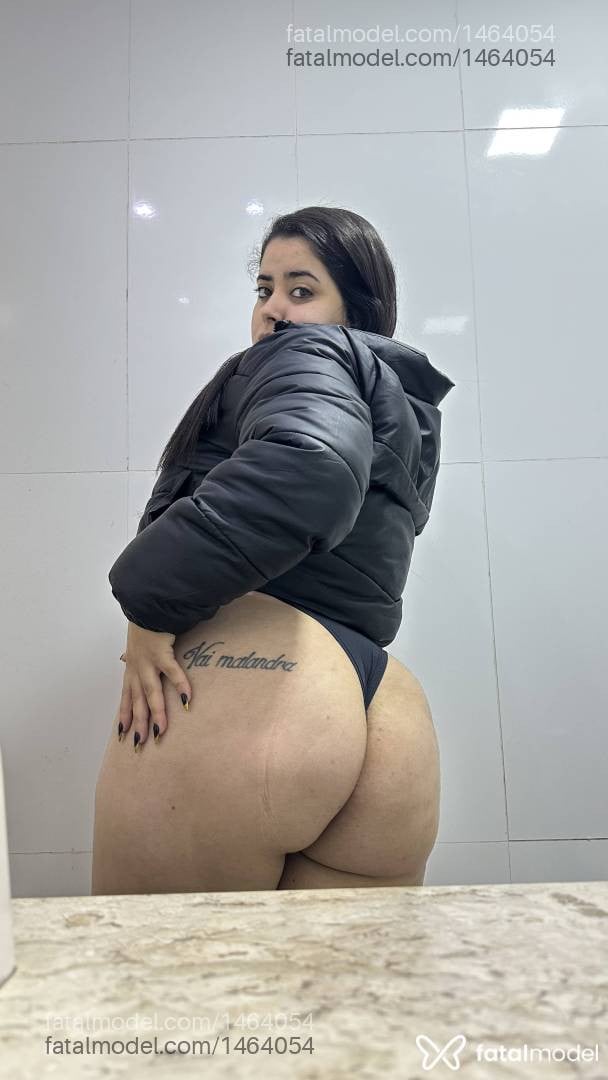 Acompanhante mulher com cabelo castanho de olhos castanhos - Nicolly