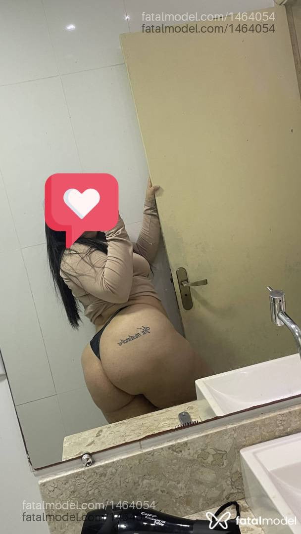 Acompanhante mulher com cabelo castanho de olhos castanhos - Nicolly