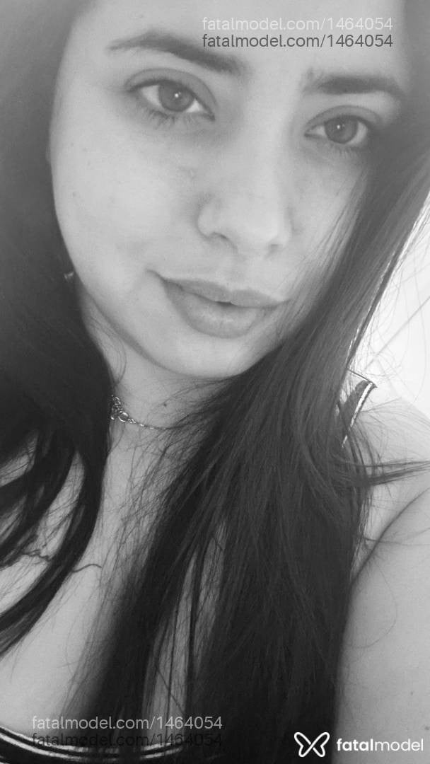 Acompanhante mulher com cabelo castanho de olhos castanhos - Nicolly