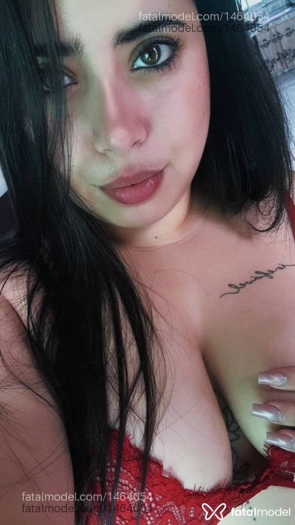 Acompanhante mulher com cabelo castanho de olhos castanhos - Nicolly