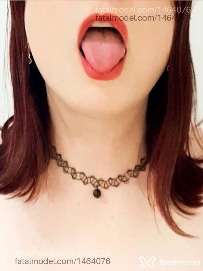 Acompanhante mulher trans ruiva (o) de olhos castanhos - Victoria Rivera