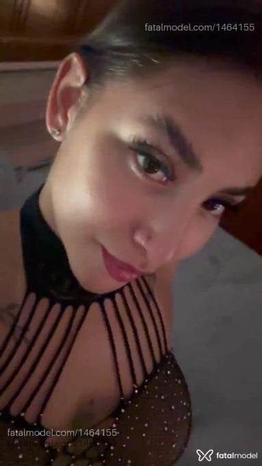 Acompanhante mulher com cabelo castanho de olhos castanhos em Virtual - Angel Victoria