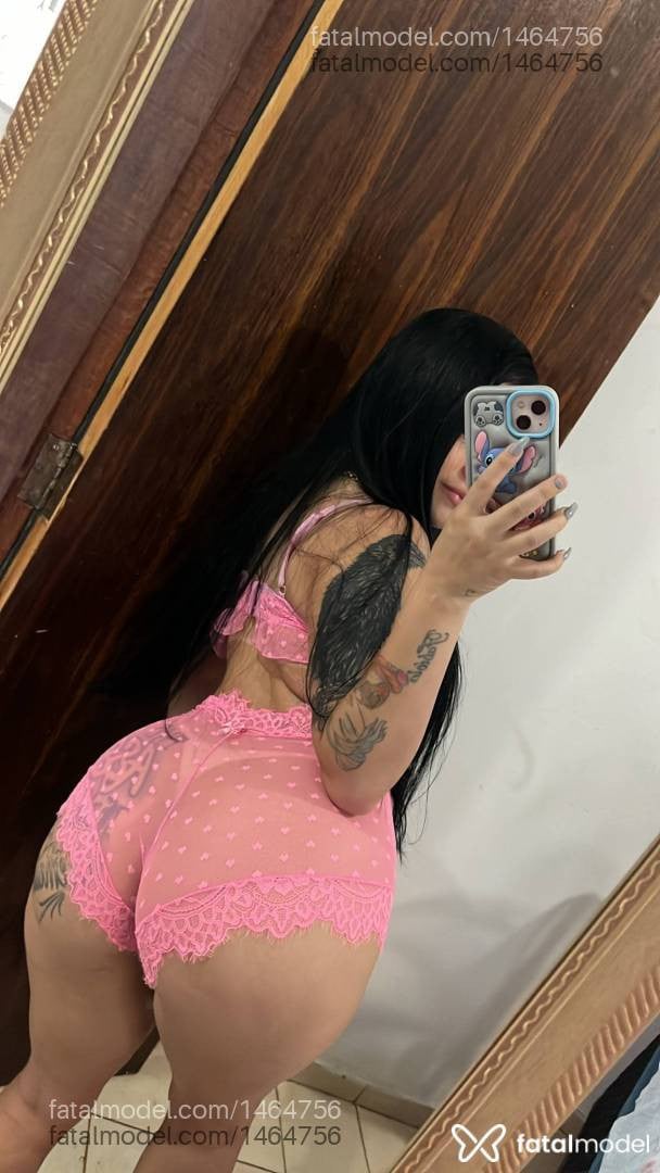 Acompanhante mulher com cabelo castanho de olhos verdes em Montes Claros - Ana Júlia